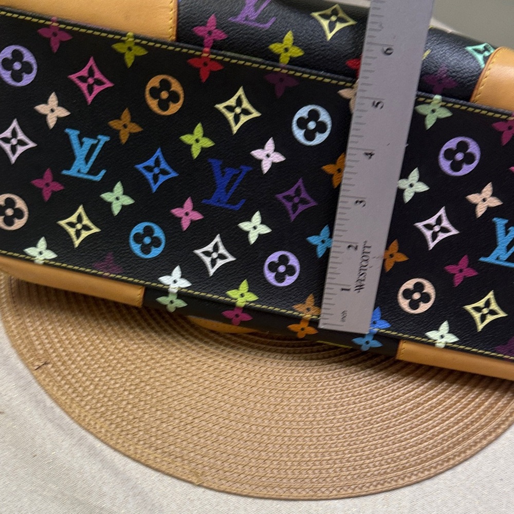 Louis Vuitton Authentic ๐ฏ Macadamia Black Multi Claudia Designer Women's Bag - Picture 16 of 17